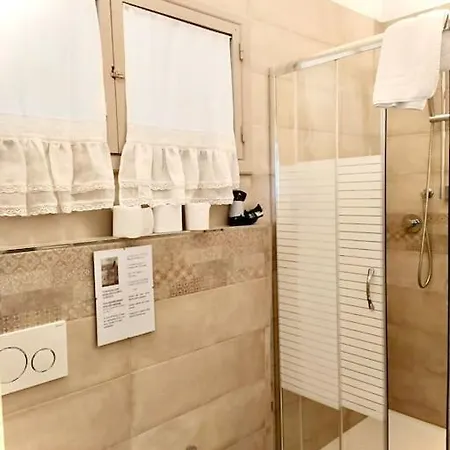 Dimora Con Finestra Sui Tetti Di Siena Apartment Exterior photo